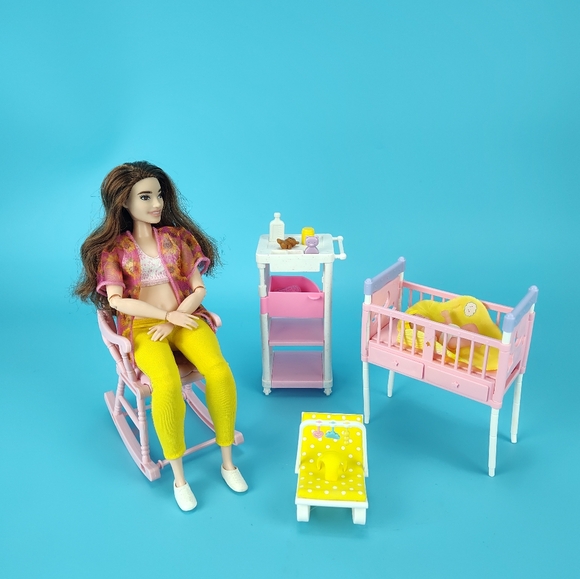 Mattel Curvy Barbie Extra Doll Zuru My Mini Baby Girl + Nursery Accessories Lot - Picture 11 of 12